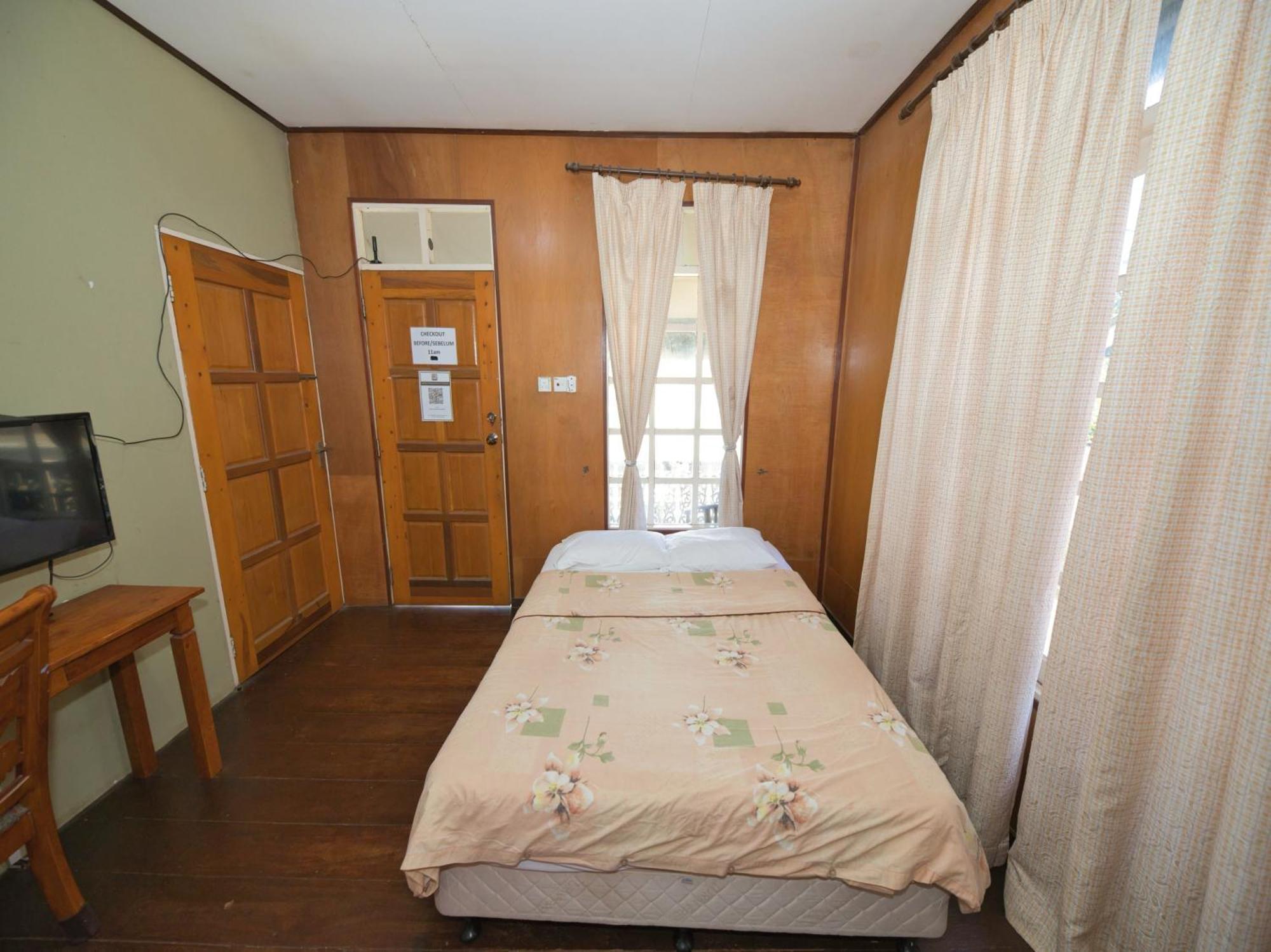 Oyo 90968 Teratak Samuderakita, Chalet & Guesthouse Kampong Gong Badak Exteriér fotografie